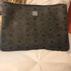 Visetos large wristlet  clutch